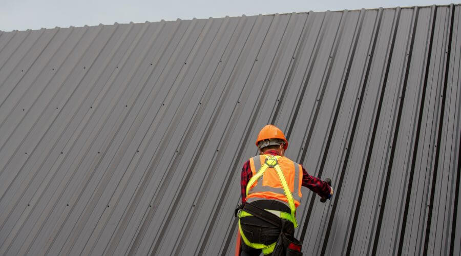 Professional metal roof installation services in Tuscumbia, AL